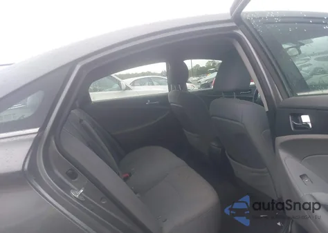 2013 Hyundai Sonata Gls z USA, uszkodzony, nr VIN 5NPEB4AC7DH761004